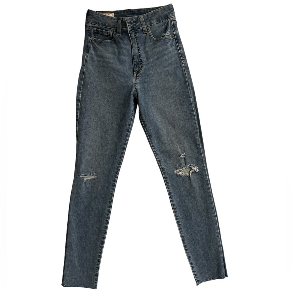 Gap Universal Jegging Sky High Skinny Distressed Size 6